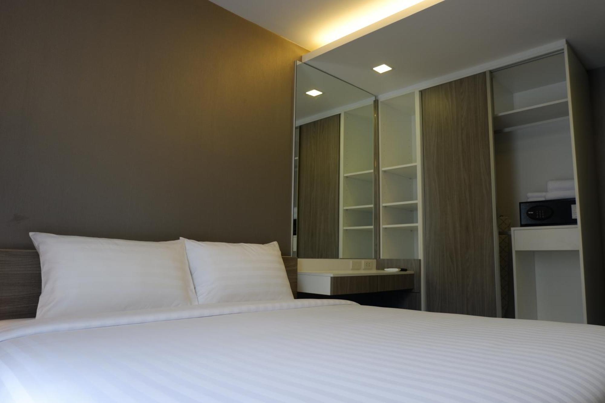 18 Residence Bangkok Dış mekan fotoğraf